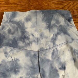 Lululemon Blue and Gray Activewear